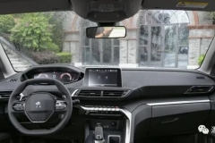 难“救活”的耐用车, 自重1.5吨180码也不慌, 配8AT, 差评接近0