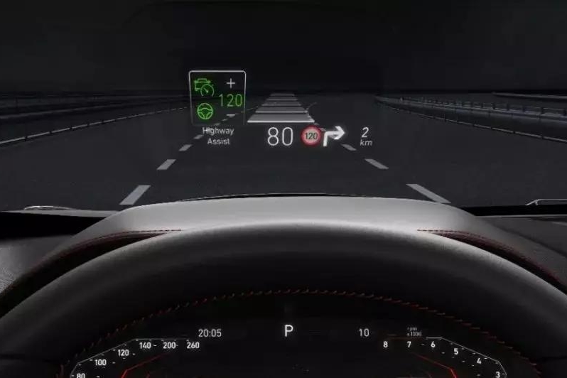 领克05配置曝光，21项智能配置加持，比沃尔沃还安全？