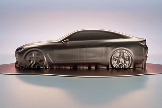 宝马新M4还没到，那就先看i4吧