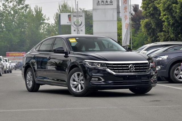 不好意思，你看不上的新款大众帕萨特要加价了