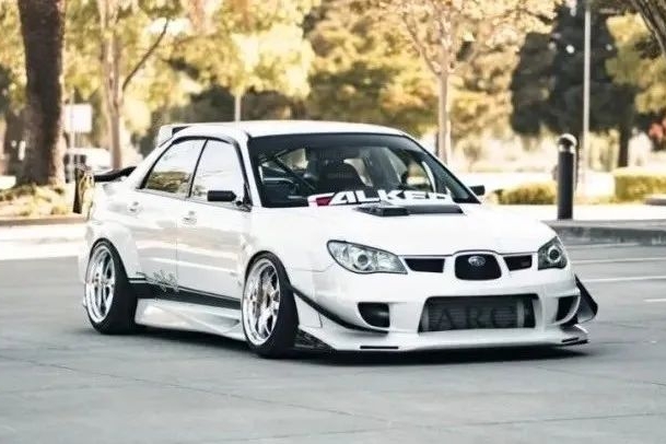 斯巴鲁STI的美，要留给懂它的人欣赏