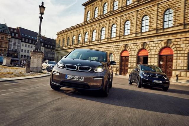 续航340km、4米长的宝马i3卖30.58万？特斯拉在上海笑出了声