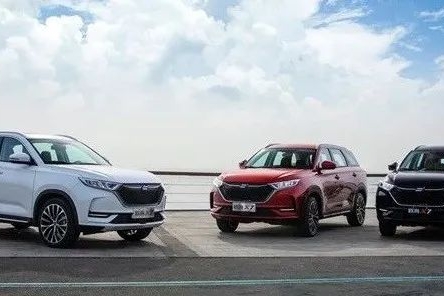 又一自主SUV被认可，全系1.5T+四轮独悬，7.77万起，销量直逼奇骏