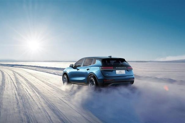 电动汽车这么不耐寒？ 天际ME7零下30度抗寒实验