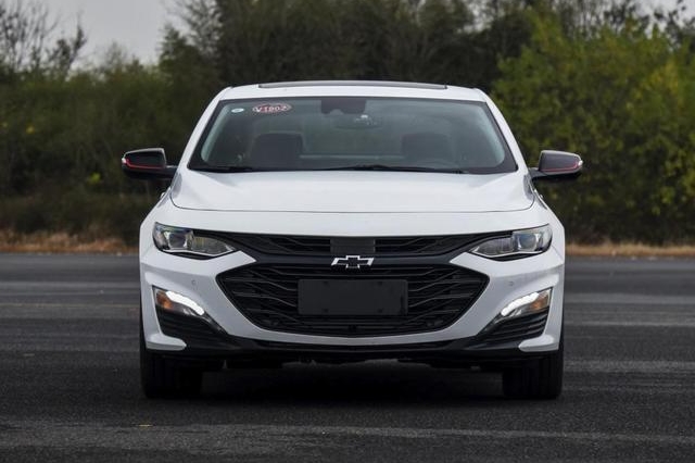 它被称为屌丝三宝，凯迪拉克同款发动机，7秒破百，顶配只要18万