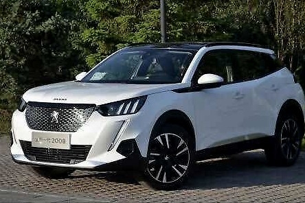 配置丰富颜值高，试驾不太一样的全新标致2008