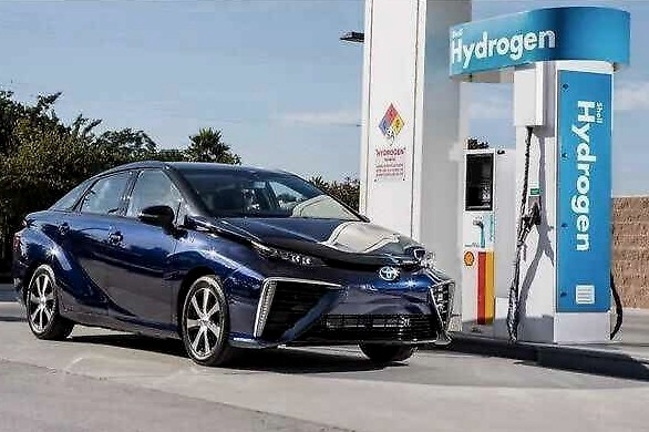 王凤英代表：大力推动氢能产业发展，突破核心技术