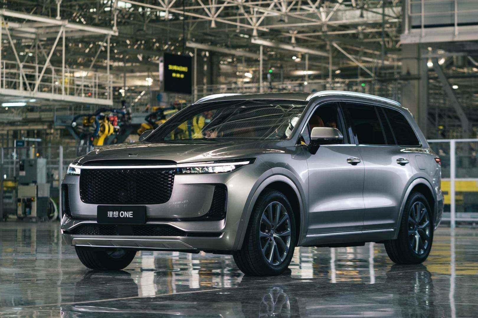 理想汽车造车史回顾：遇坑无数，还差点“阴沟里翻船”？