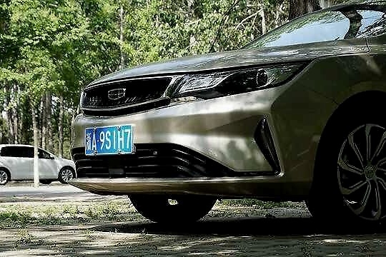 试驾全新吉利帝豪GL：推荐之余仍有优化空间？