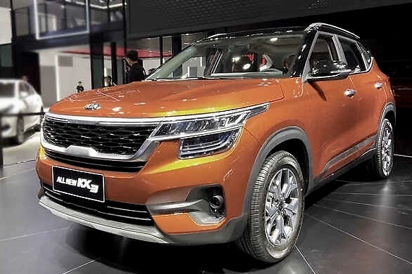 起亚这车成功了，重1.22吨，油耗5.4L，凸显诚意后同比猛增480%