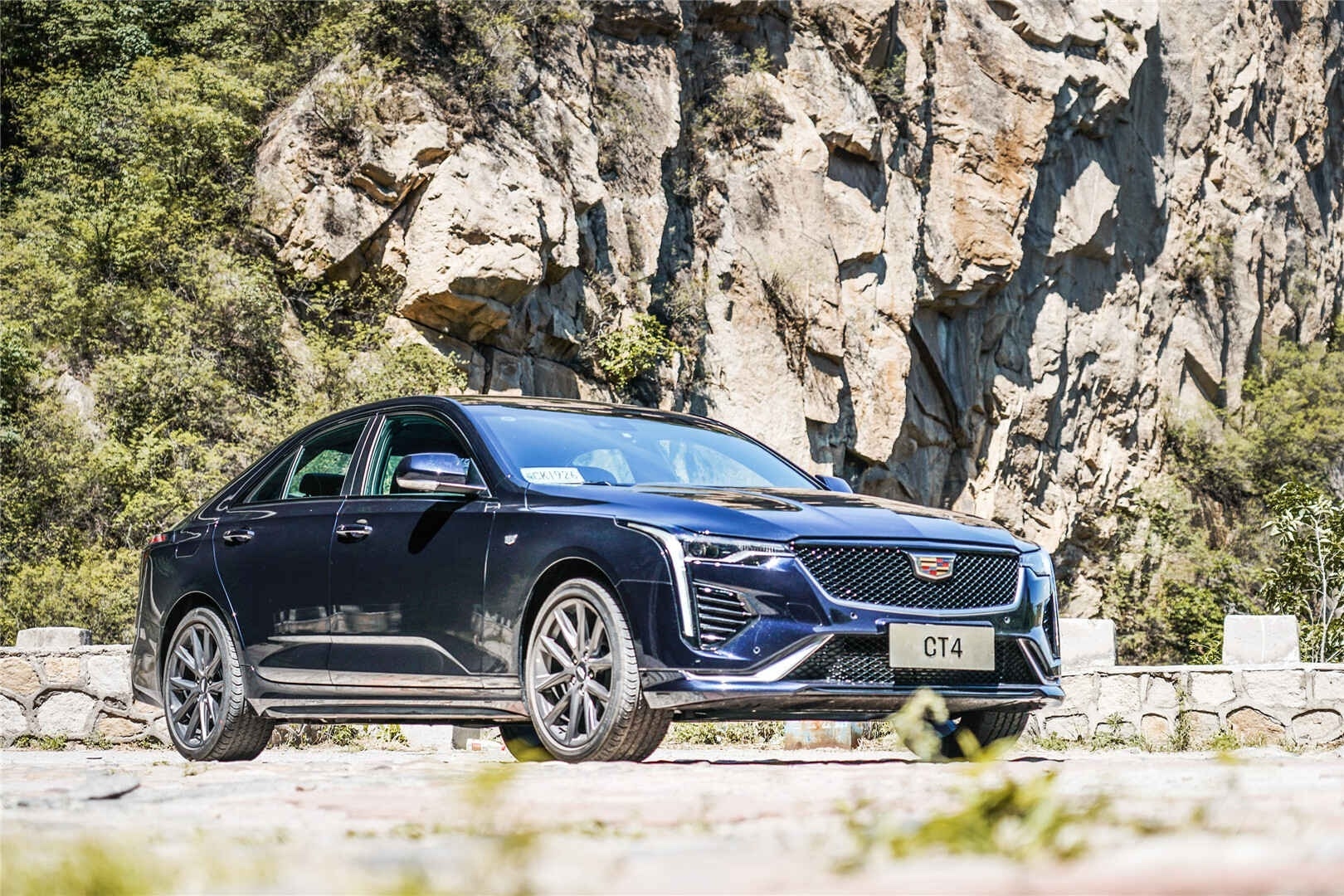 年轻人的第一台后驱车？山路试驾凯迪拉克CT4！