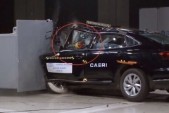 不服？“五星批发所”欲升级碰撞规则，模拟真车碰撞