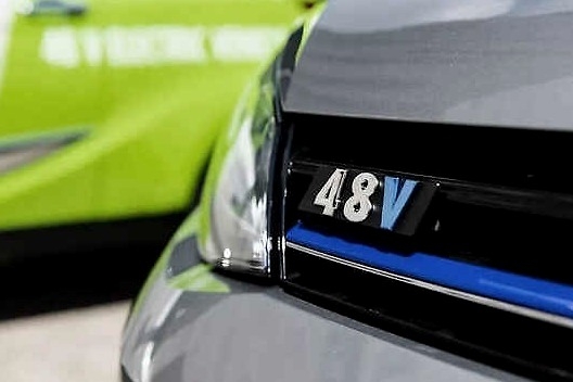 48V是3缸的好伴侣，也是豪华品牌割韭菜的好工具