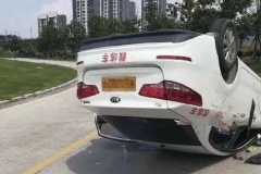 你在驾校的时候，遇到过什么奇葩的人、奇葩的事？