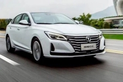 10万级入门家轿之争，锐程CC就是这么香