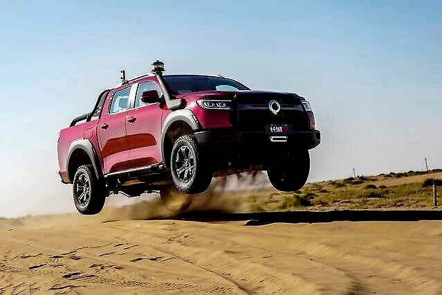 助珠峰“测身高”之后，长城炮越野皮卡今日开启预售，6月5日上市