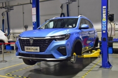 荣威RX5 PLUS底盘解析 全方位提升改善驾乘体验