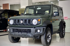 2020年的奇葩SUV，1.5L+4AT+四驱，进口铃木吉姆尼