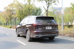 搭德系2.0T强动力，舒适底盘+澎湃动力，试驾大众威然，下周上市