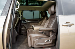 大众威然下周上市，二排头等舱直逼埃尔法，还自带气动按摩