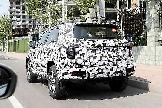 哈弗新车曝光，一台只看谍照就很想买的SUV！