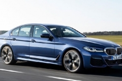 2021款宝马5系正式发布，48V+插混，国内年底上市