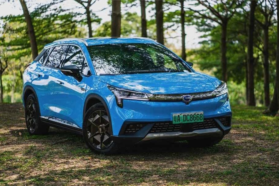 上手0难度，Aion LX开起来有燃油车的质感【试驾视频038】