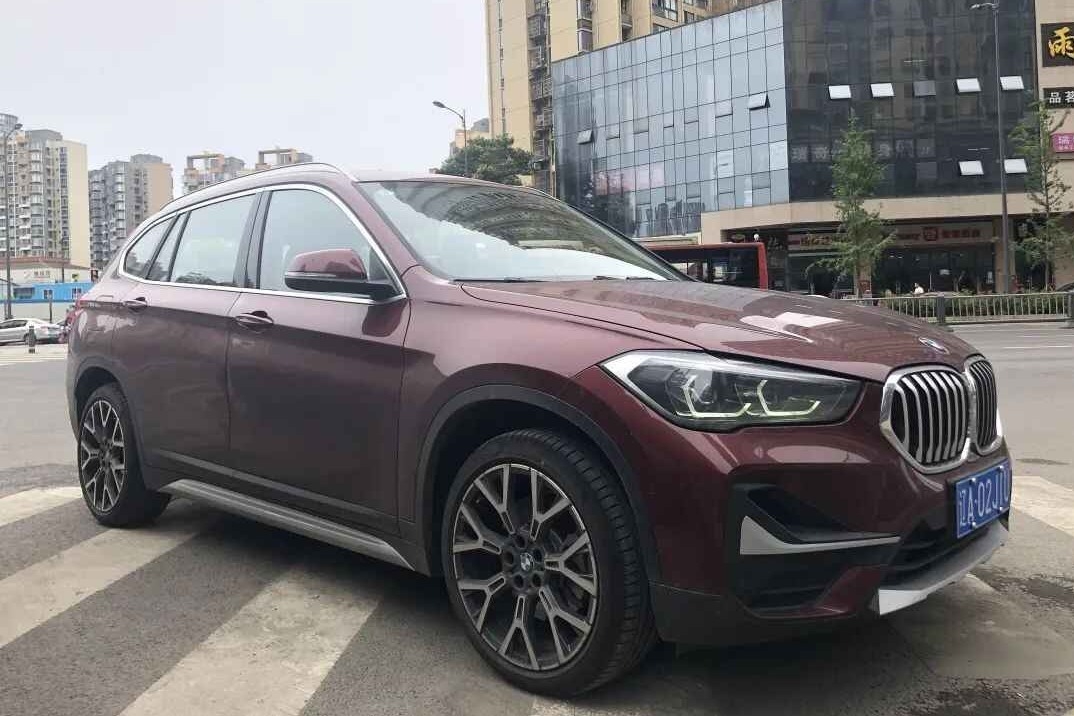 试驾丨岂止于大，宝马X1的“绝招”多到爆炸！