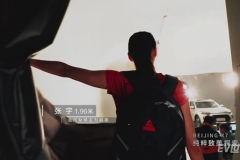 女排队员也能任意“撒欢儿”，BEIJING-X7纯粹空间展无限可能