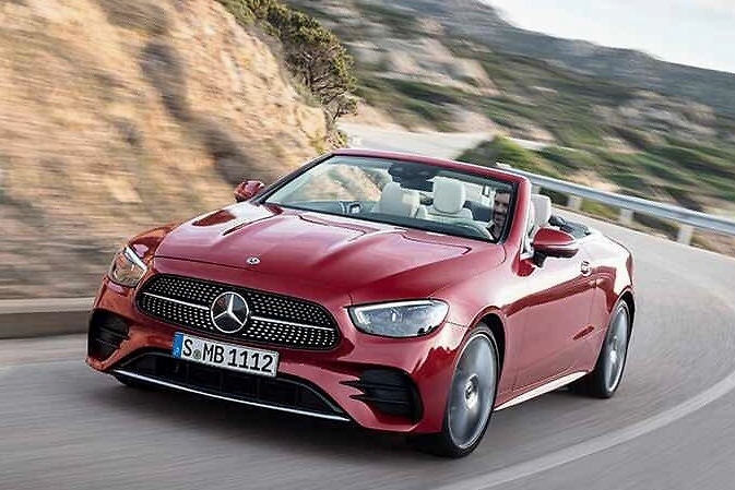 再度诠释优雅豪华 新款梅赛德斯-奔驰E级轿跑家族正式亮相