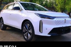 看个新车丨外观内饰详拍，奔腾E01量产版曝光