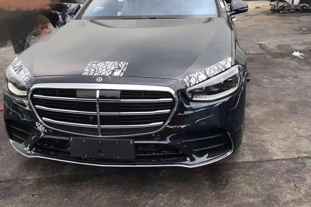 全新S级/EQV领衔 奔驰将再推4款重磅新车