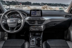 国产福克斯旅行版曝光，长安福特终于开窍了？