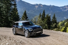 中期改款MINI COUNTRYMAN官图曝光！将于下半年正式发布