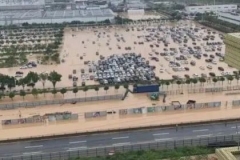 关注｜广东暴雨，广汽本田工厂新车集体泡水，官方回应来了