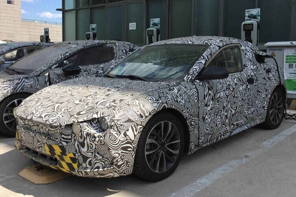 全铝车身，亲民定位！前途K20路试谍照曝光，或近期亮相