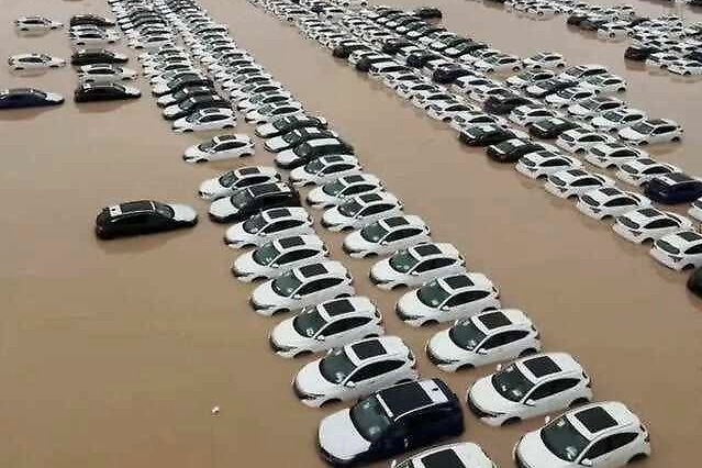 肉眼可见的心疼，数百辆广本新车遭暴雨浸泡，4S店损失惨重