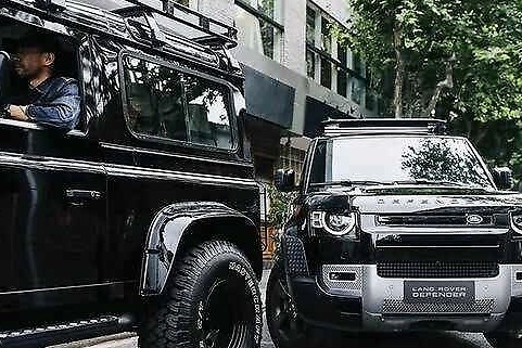 车动态：奔驰E新增车型上市；路虎卫士曝光；丰田召回RAV4