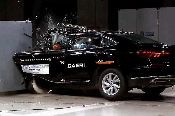 帕萨特满血复活，销量火爆！