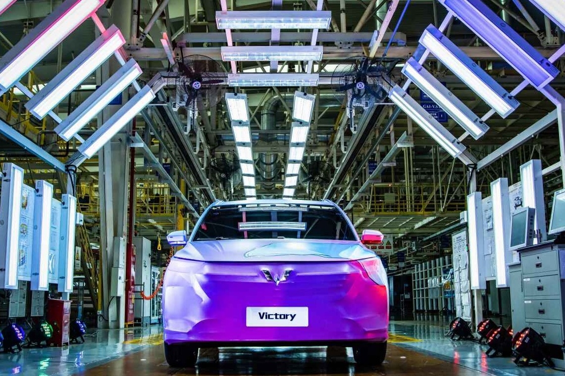 首家突破2200万的中国车企！上汽通用五菱发布五菱全球银标