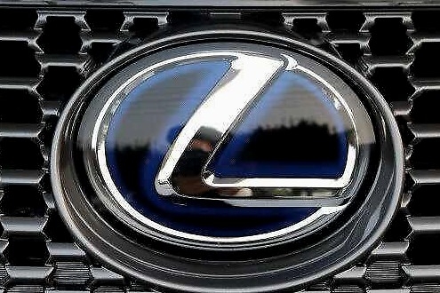 嫌雷克萨斯LM太贵？那么可以考虑一下