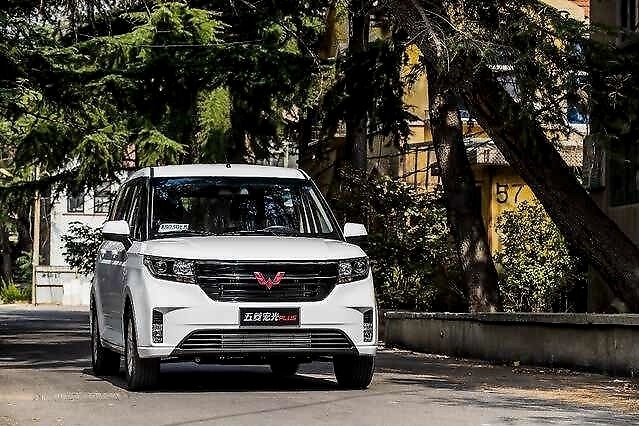 顶配不到7万的回本神器，新款五菱宏光PLUS值不值