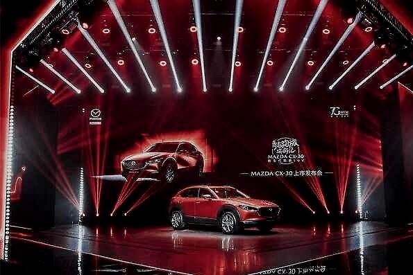 12.99万-17.19万，MAZDA CX-30携范丞丞火辣出道