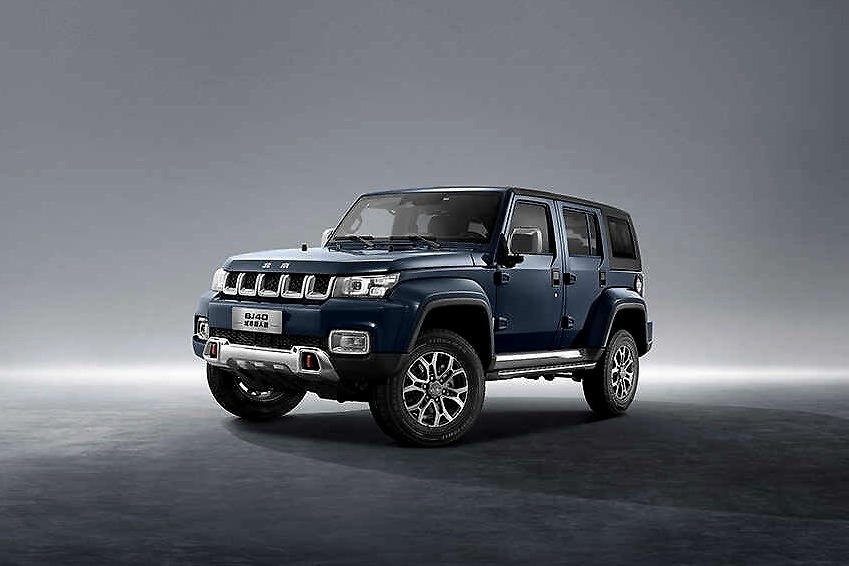 售价15.98万-18.98万，北京BJ40城市猎人版上市，首推四驱侠客型