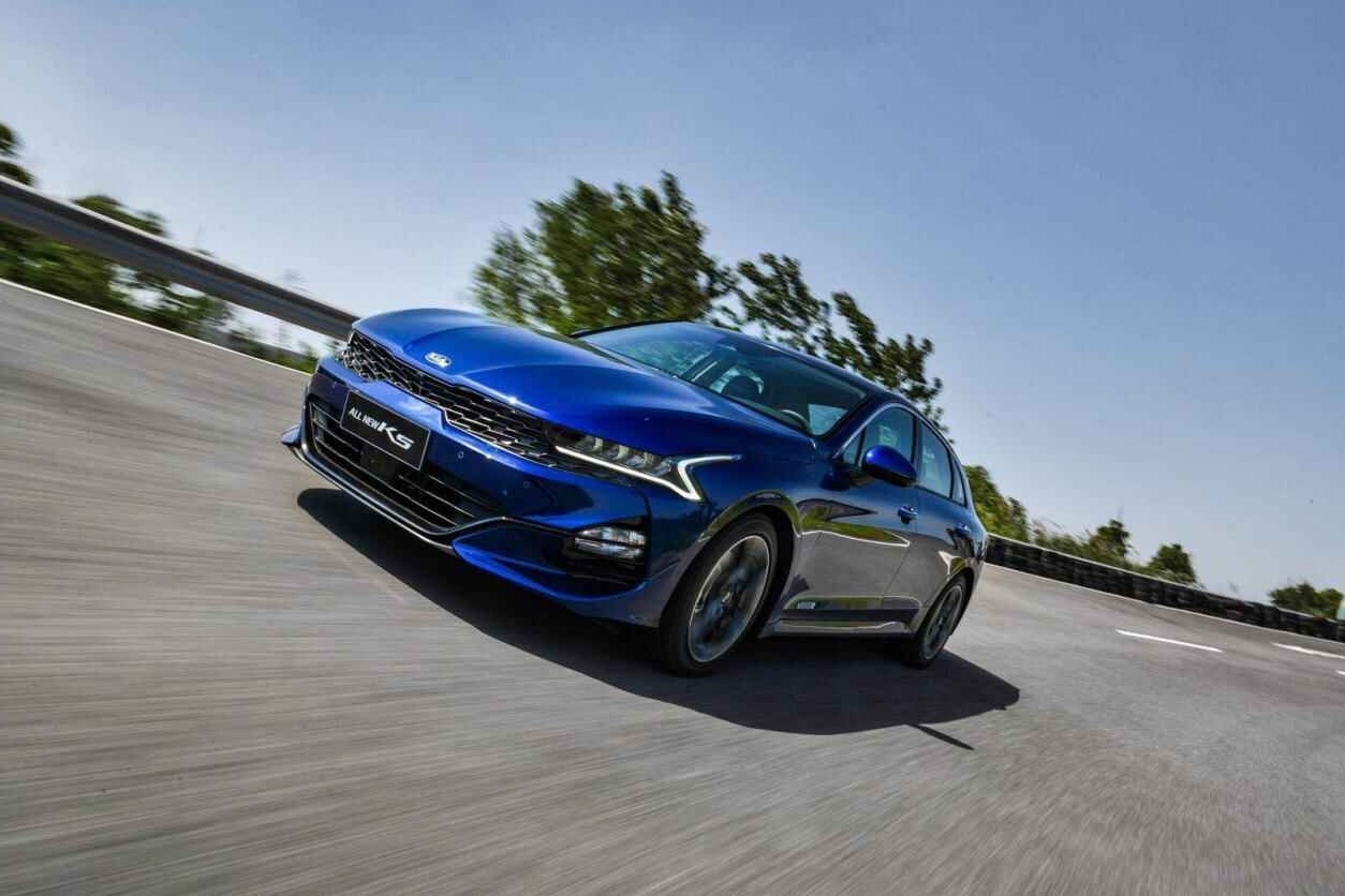 体验进口版K5，起亚的逆袭之路从这里开始？