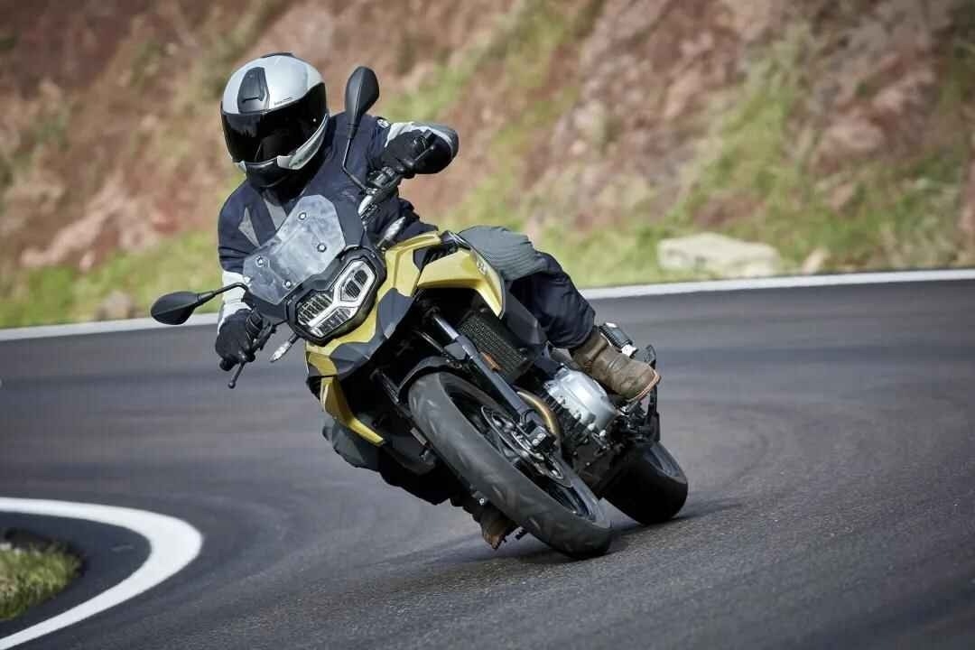 吉利建议开放摩托车！感觉事情没有这么简单...