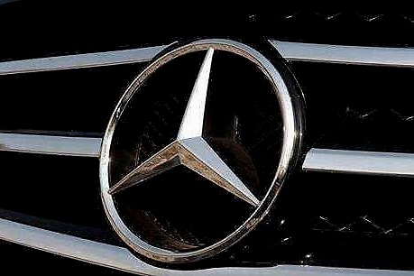 4月销量仅32辆，奔驰也有卖不动的那一天，这次打脸了吧