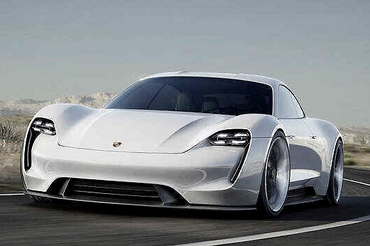 3.2秒破百，电动汽车的标杆？静态体验保时捷Taycan