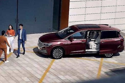 上汽大众尺寸最大车型Viloran威然上市，共四款，28.68万起