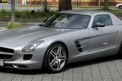 趣车实验室 | BreakNews！神秘大咖将加盟阿斯顿·马丁